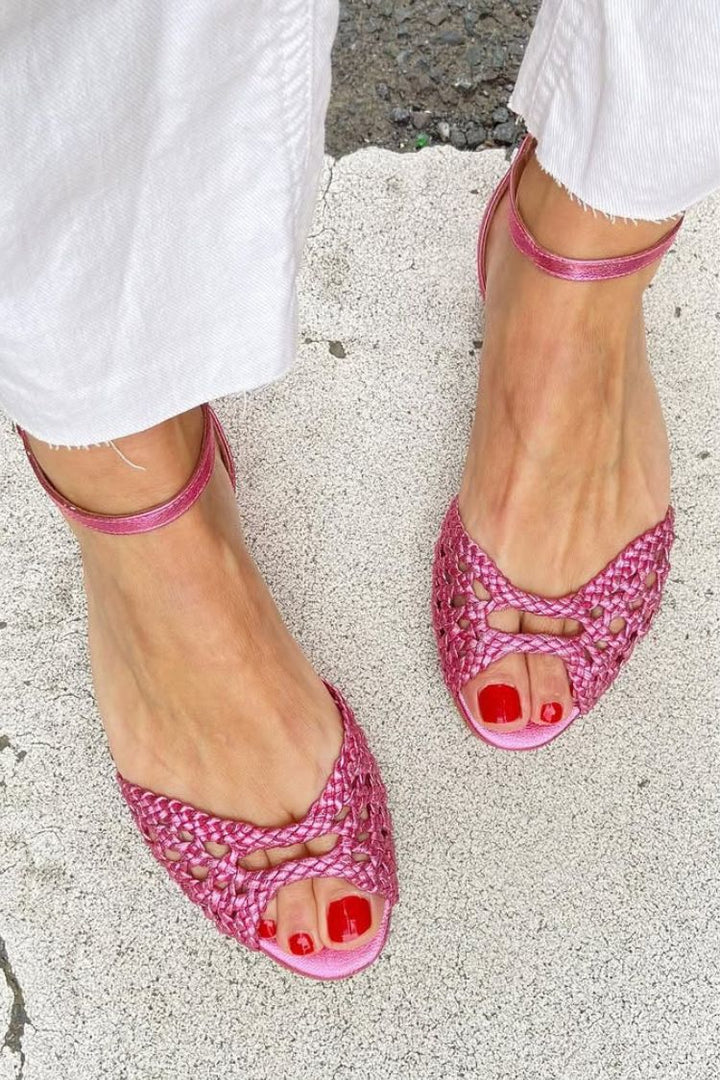 Isadora | Elegantly Crafted Sandals