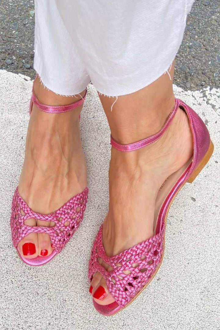 Isadora | Elegantly Crafted Sandals