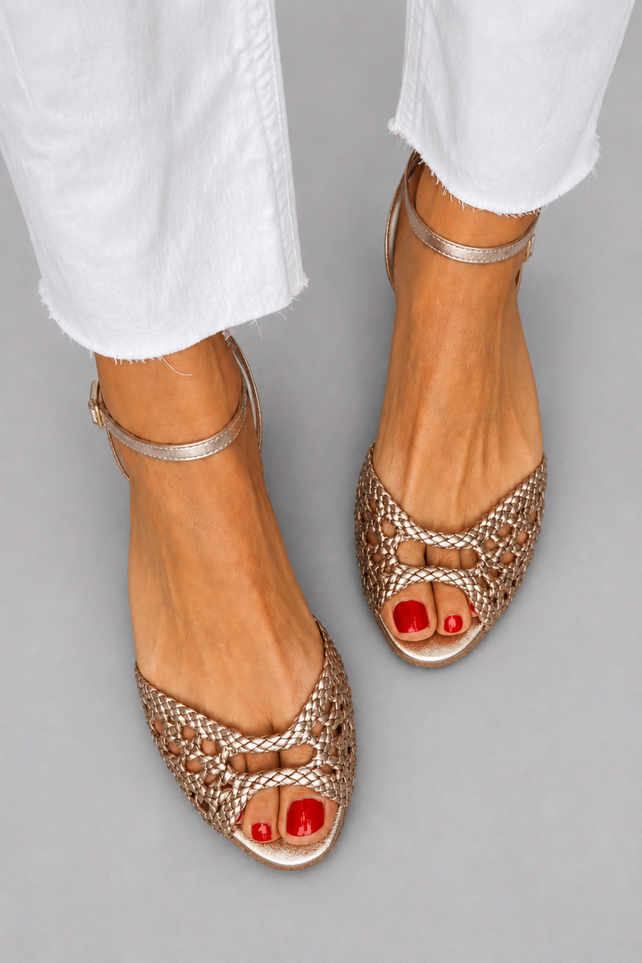 Isadora | Elegantly Crafted Sandals